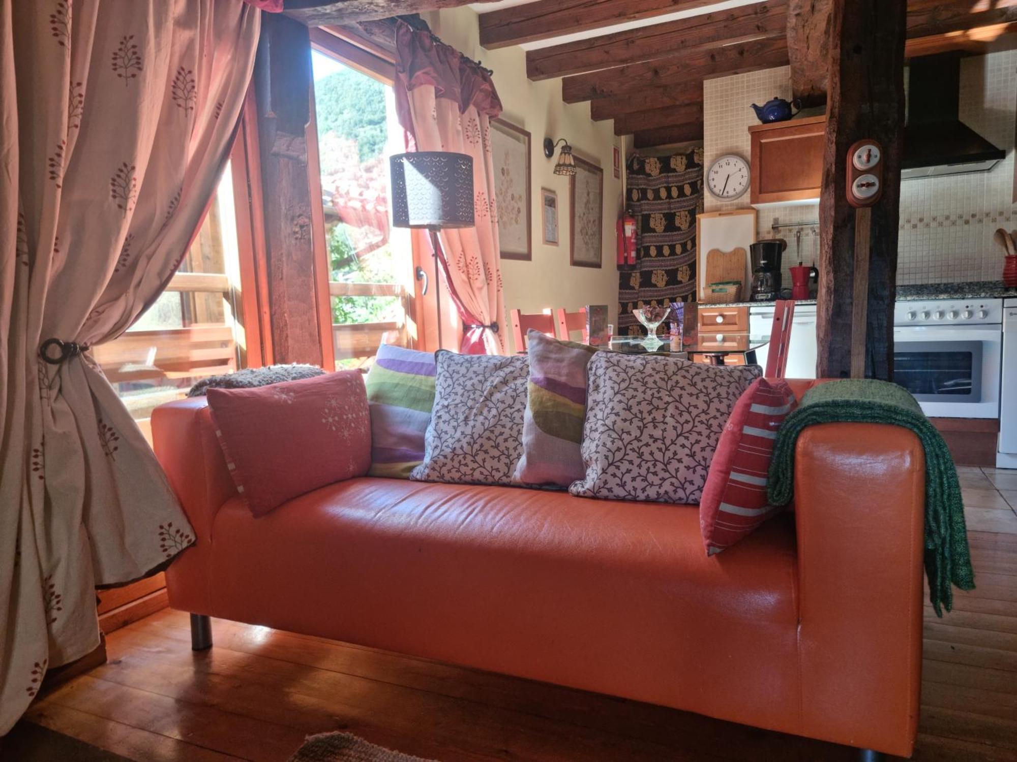 La Casa De Las Chimeneas Tudes Экстерьер фото